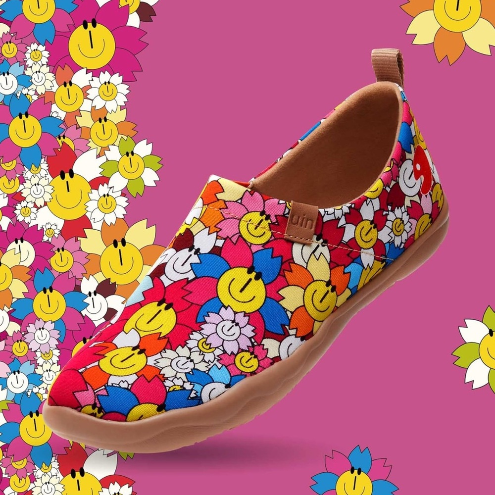 NWT UIN Women’s Comfortable Shoes/Smiley HANA/US9
